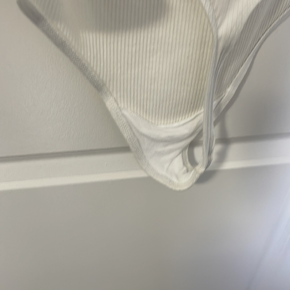 White body suit - Picture 4 of 4